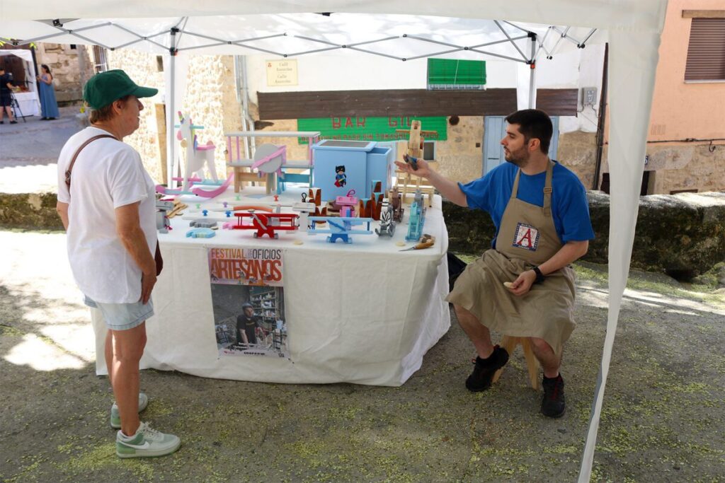 SERGIO MATEOS MATEOS-stand